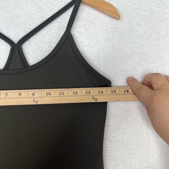 Quince Ultra-Form Active Dress Olive Green Racerback XS Pickleball Outdoors EUC - Picture 7 of 12